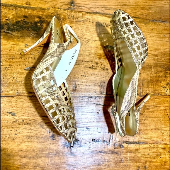 Stuart Weitzman New Condition Snake Heels - Picture 5 of 5